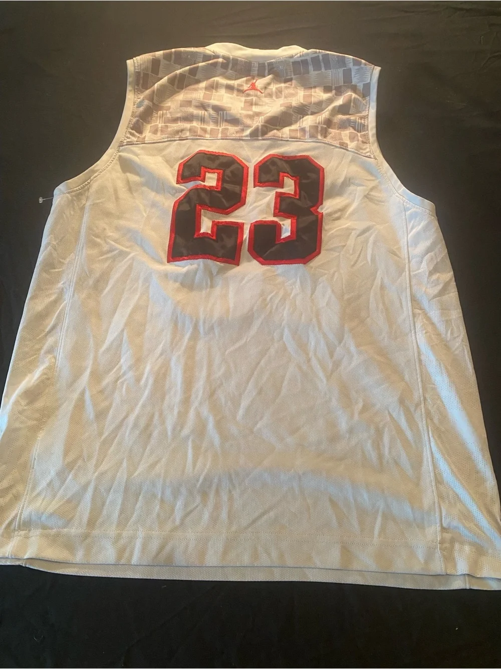 Jordan Dri-FIT White Mesh Performance Top with Black Tag jersey men’s medium